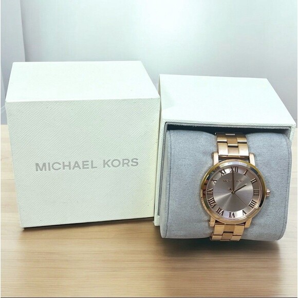 Michael Kors MK-3561 Womens Watch Norie Rose Gold 38mm Analog (SMALL SIZE BAND) - Picture 1 of 13